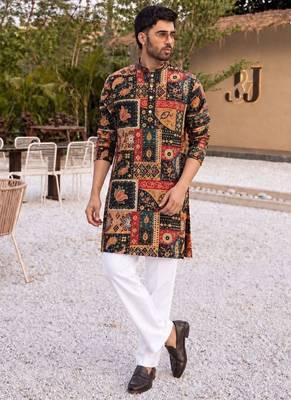 Elegant black heavy crepe kurta set with thread & sequin embroidery 1