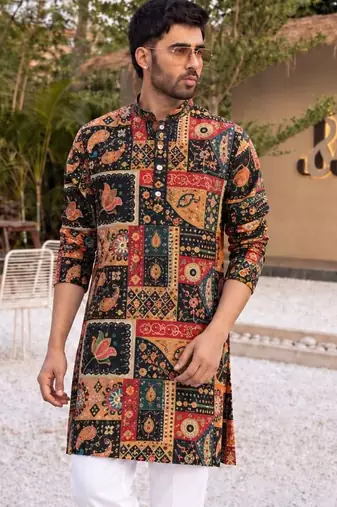 Elegant black heavy crepe kurta set with thread & sequin embroidery