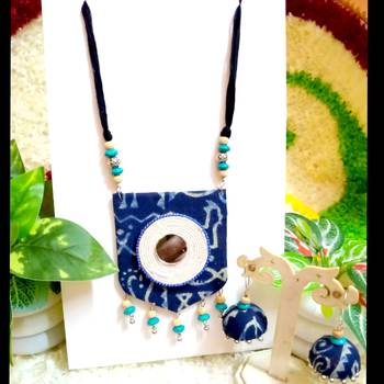 Indigo blue color fabric handmade neckset 2