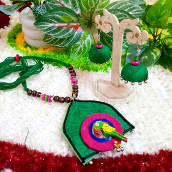 leaf green color fabric handmade neckset 1