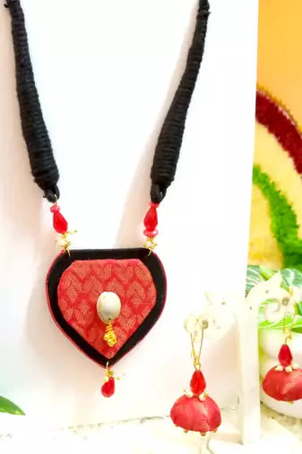 shiny red color fabric handmade neckset