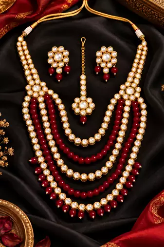 Ruby red and gold kundan wedding jewellery set