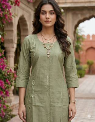 Women's art silk fabric embroidered kurta set with  dupatta 3