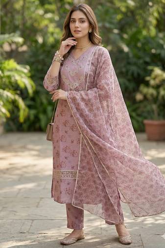 Women's silk chiffon embroidered kurta set with digital dupatta