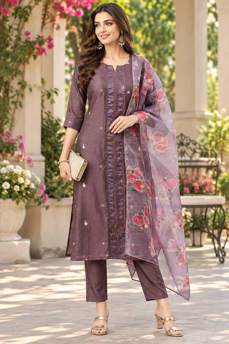 Women's reshm embroidered kurta pant dupatta set