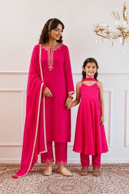 Rani pink gota patti & solid blended cotton kurta set & anarkali set mother daughter matching combo 1