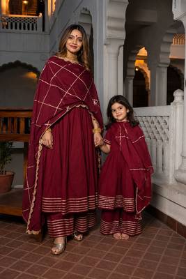 Maroon gota patti cotton anarkali set mother daughter matching combo 1