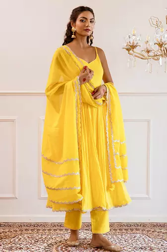 Yellow gota patti & solid blended cotton anarkali set & skirt set mother daughter matching combo