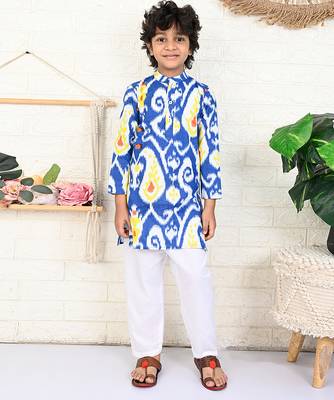 Multicolor island ikat & printed cotton kurta & kurta pyjama father son matching combo 3