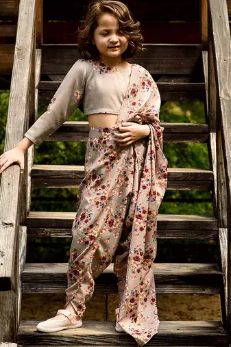 Green floral printed linen saree mother daughter matching combo