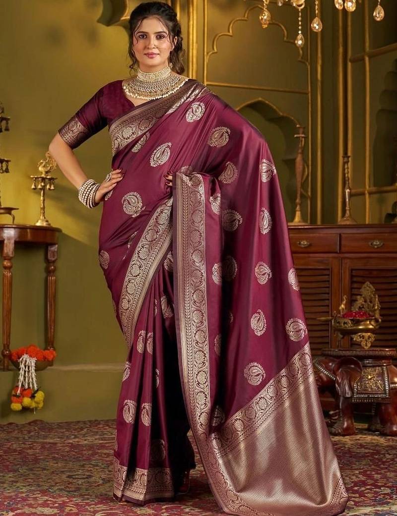 Maroon woven design silk blend designer kanjeevaram saree