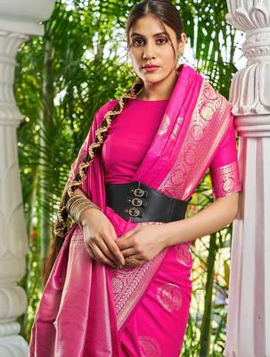 Pink woven design zari silk blend designer kanjeevaram saree 3
