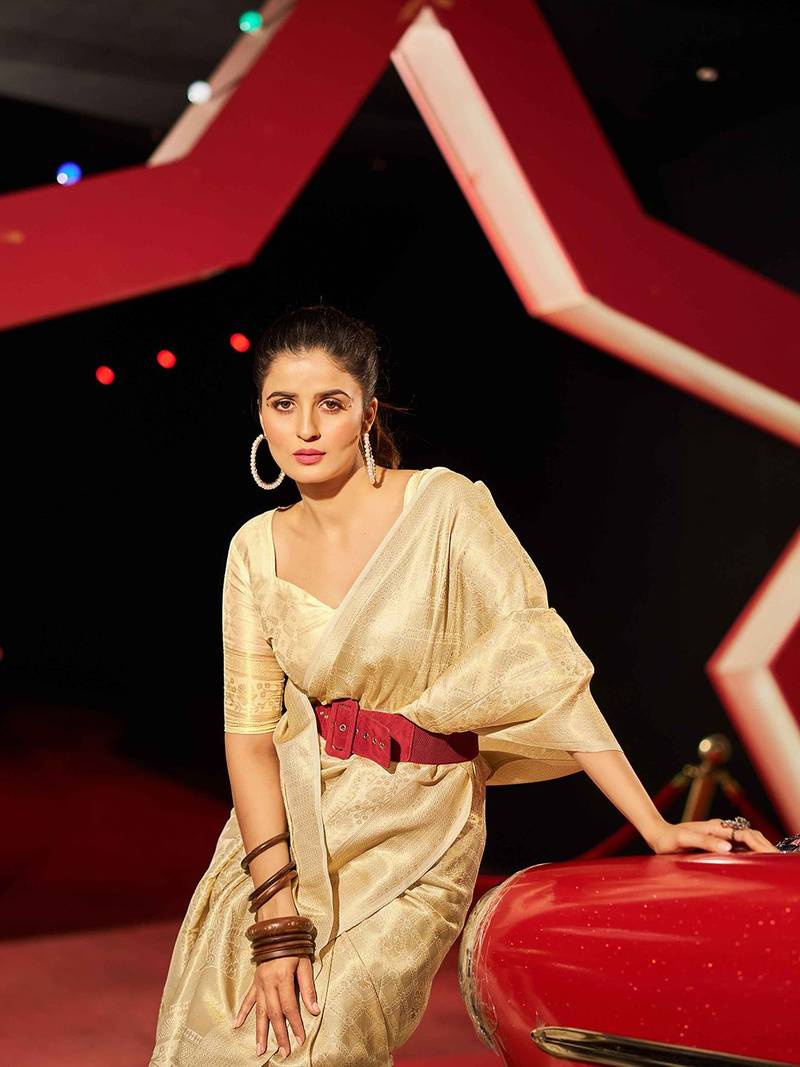 White ethnic motifs woven design zari saree