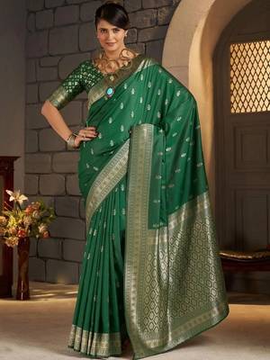 Green woven design zari silk blend designer banarasi saree 2