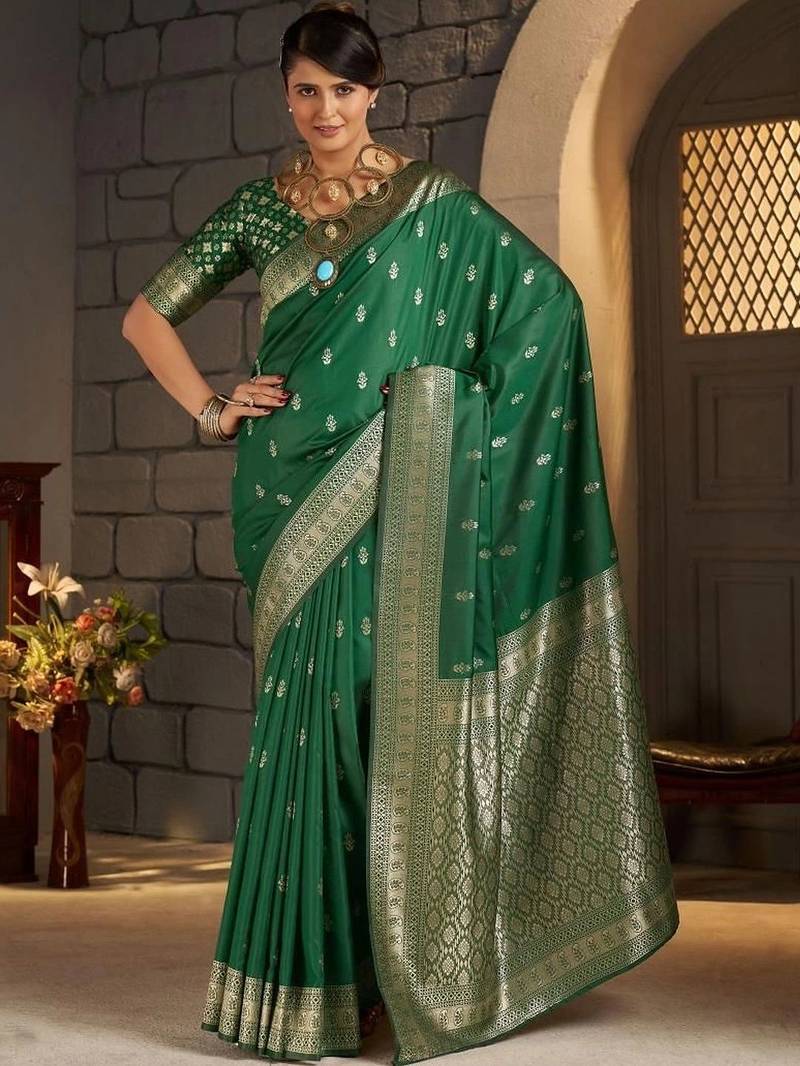 Green woven design zari silk blend designer banarasi saree