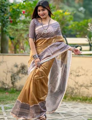 Olive ethnic motifs art silk saree 1