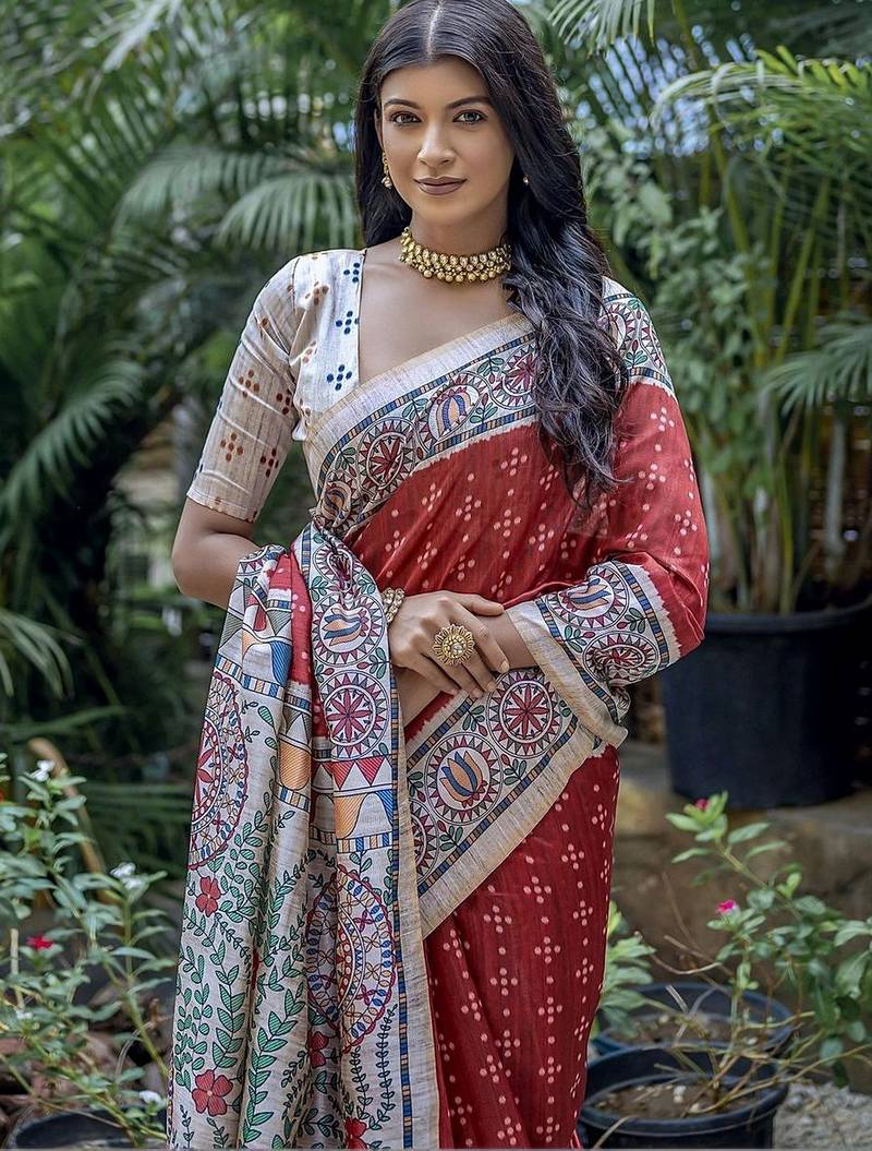 Red ethnic motifs art silk saree