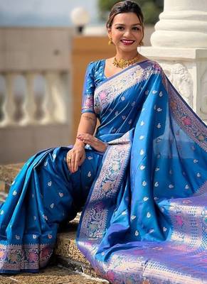 Blue woven design zari banarasi saree 3