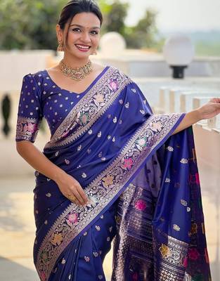 Navy blue woven design ethnic motifs zari banarasi saree 4