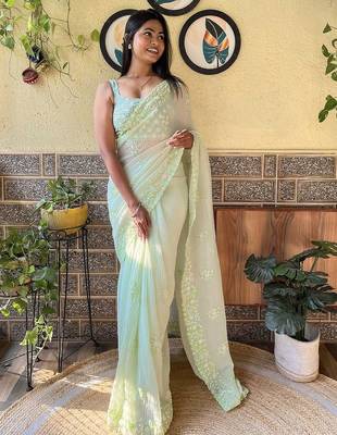 Green embroidered georgette  sequinned crush saree with blouse piece 1