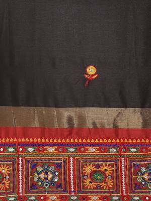 Black ethnic motifs mirror work saree 3