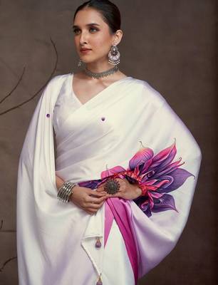 White floral printed saree with matching blouse 4