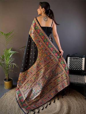 Black woven design zari pashmina saree 4