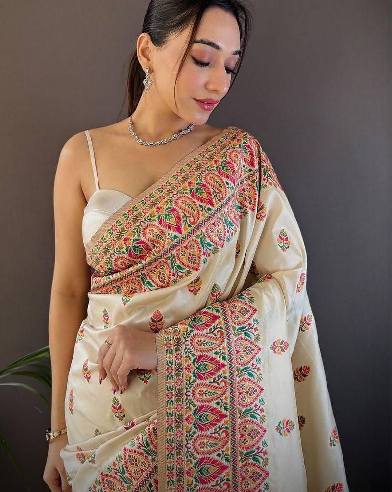 White ethnic motifs woven design zari pashmina saree with unstitched blouse piece