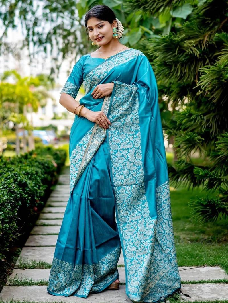 Blue kalamkari woven design saree with unstitched blouse piece
