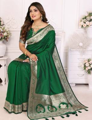 Green zari silk blend banarasi saree 3