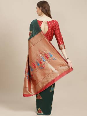 Green green & golden ethnic motifs zari banarasi saree 2