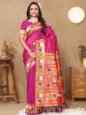 Magenta floral woven design zari paithani saree 2