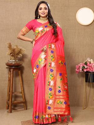 Pink floral woven design zari paithani saree 4