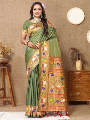 Green floral woven design zari paithani saree 1