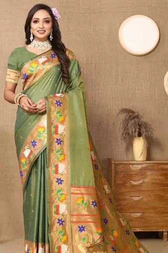 Green floral woven design zari paithani saree