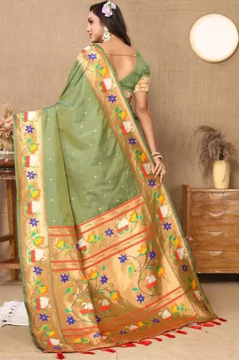 Green floral woven design zari paithani saree