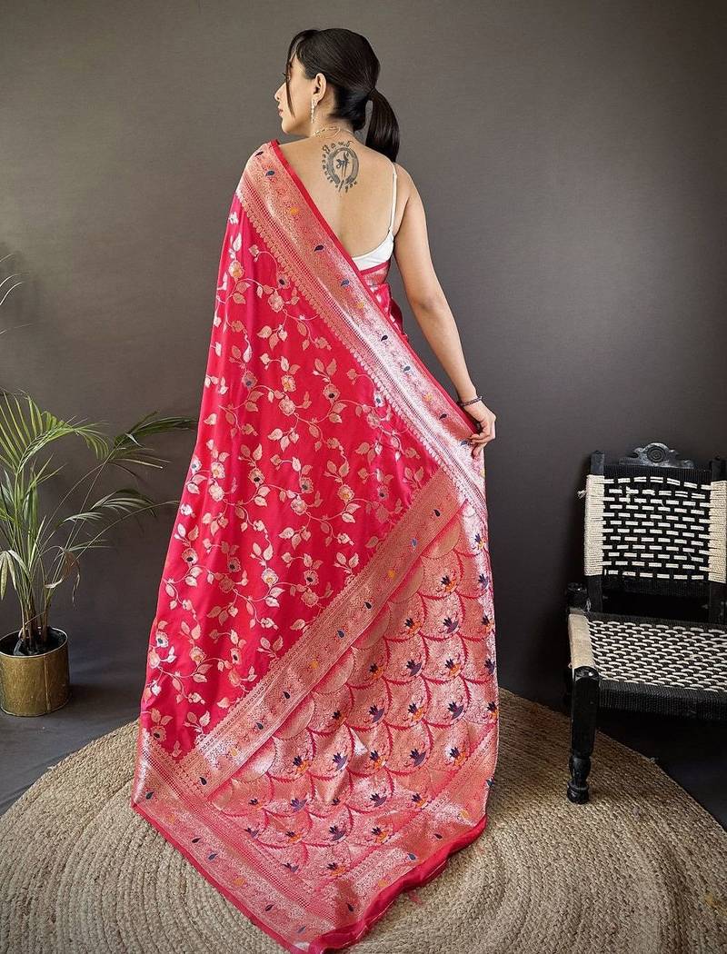 Pink floral woven design zari banarasi saree