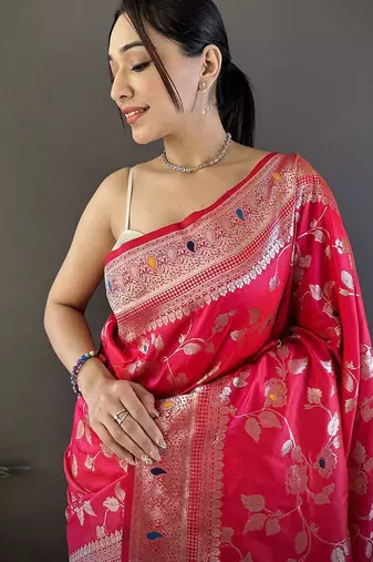 Pink floral woven design zari banarasi saree
