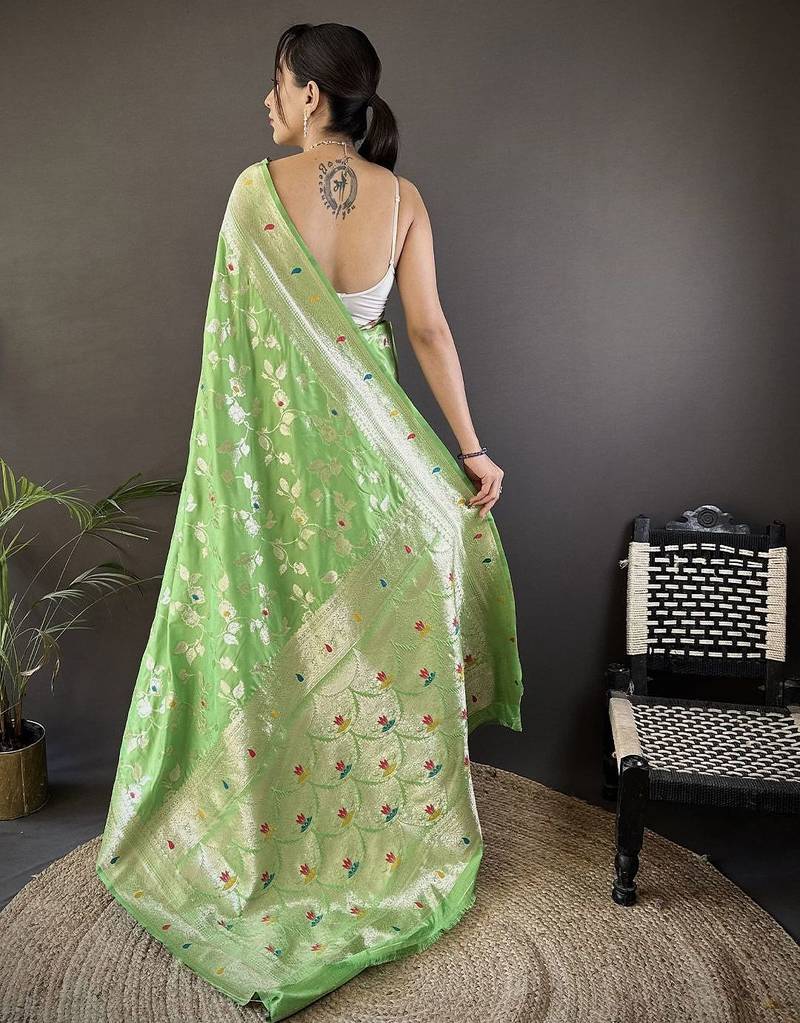 Green woven design zari banarasi saree