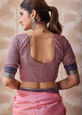 Onion pink zari and thread work border cotton blend saree with tassels with blouse 5