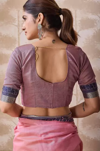 Onion pink zari and thread work border cotton blend saree with tassels with blouse