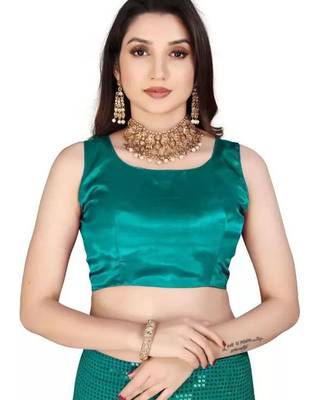 Teal embellished sequinned saree 4