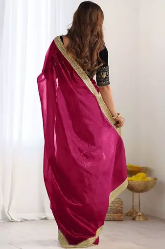 Red embellished sequinned saree with blouse piece