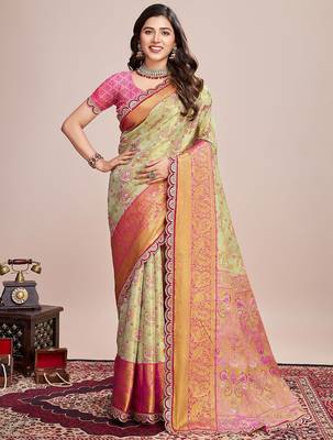 Green woven design kanjeevaram saree 1