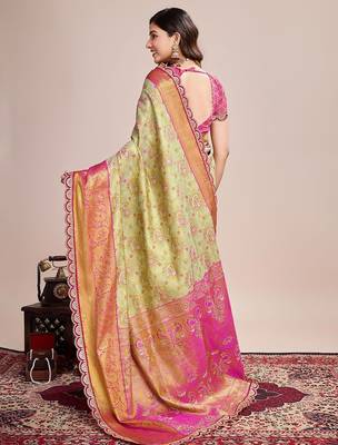 Green woven design kanjeevaram saree 3