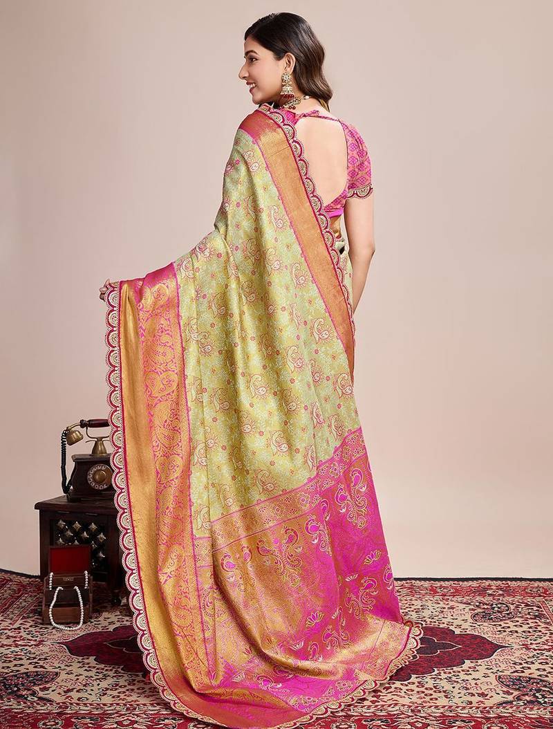 Green woven design kanjeevaram saree