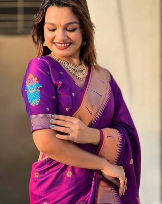 Magenta magenta paithani sarees 4