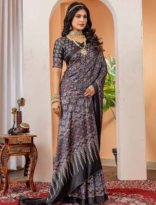 Black ethnic motifs ajrak poly crepe block print saree 2