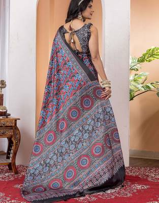 Black poly crepe block print saree 3
