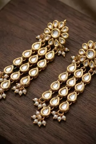 Kundan dangler earrings